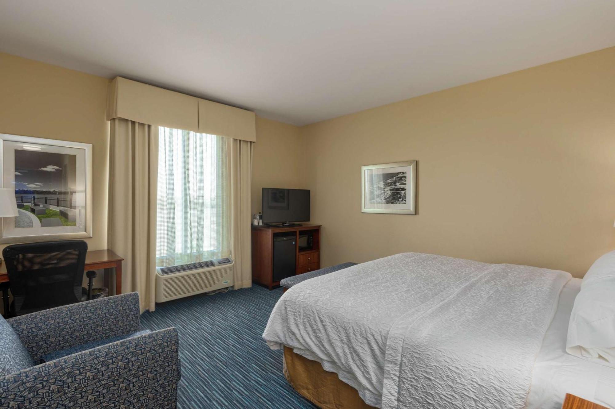 Hampton Inn & Suites Owensboro Downtown Waterfront Dış mekan fotoğraf
